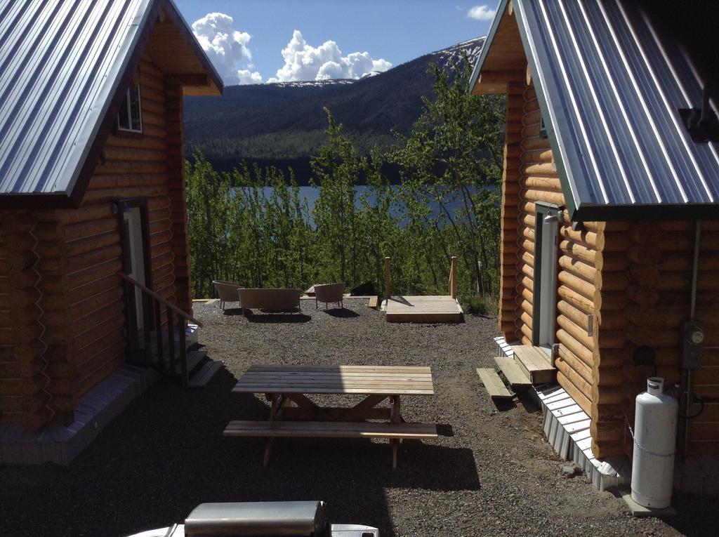 Cabins Over Crag Lake Carcross Habitación foto