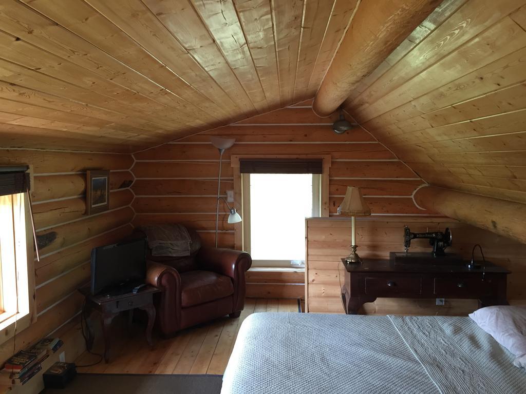 Cabins Over Crag Lake Carcross Exterior foto